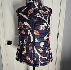 Columbia Women's Floral Puffer Vest - Navy and Red